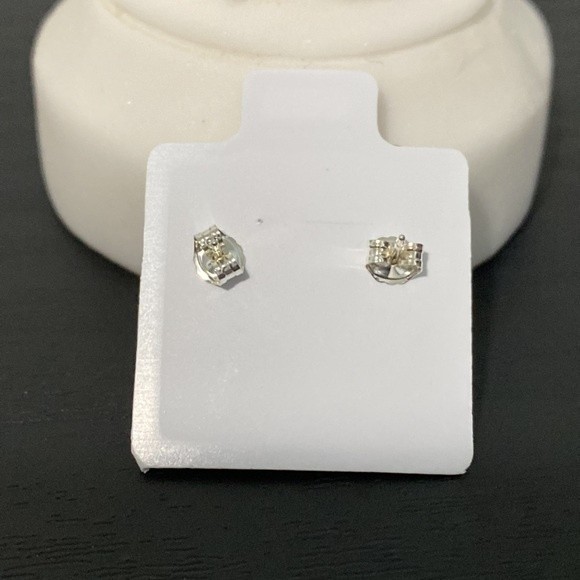 Sterling Silver Stud Earrings NWOT - Picture 3 of 4